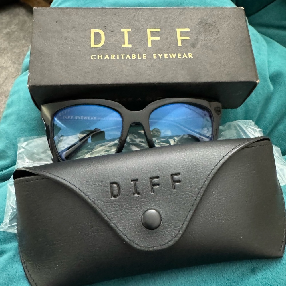 DIFF BLUE LIGHT GLASSES